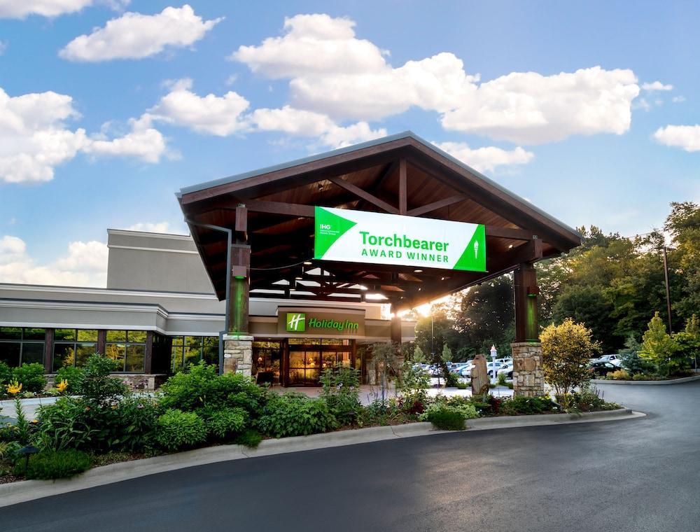 Holiday Inn Asheville East-Blue Ridge Pkwy By Ihg Eksteriør billede