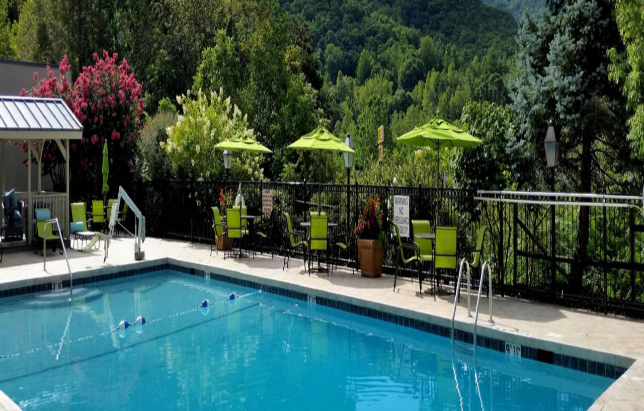 Holiday Inn Asheville East-Blue Ridge Pkwy By Ihg Eksteriør billede